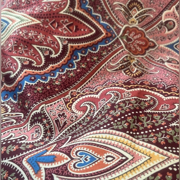 Paisley print 58” x 58” piece of material. - Picture 2 of 4